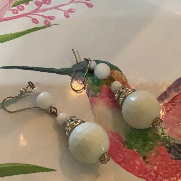 Vintage dangle white glass ball earrings with stones nice formal wear . - Picture 4 of 7